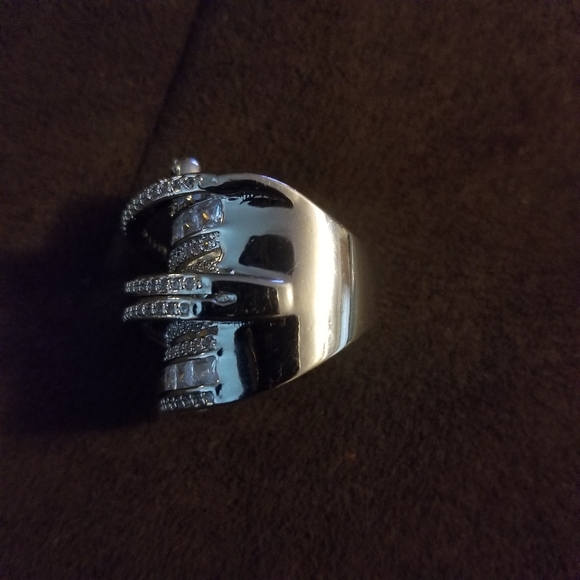 Fashion Ring - Picture 4 of 5